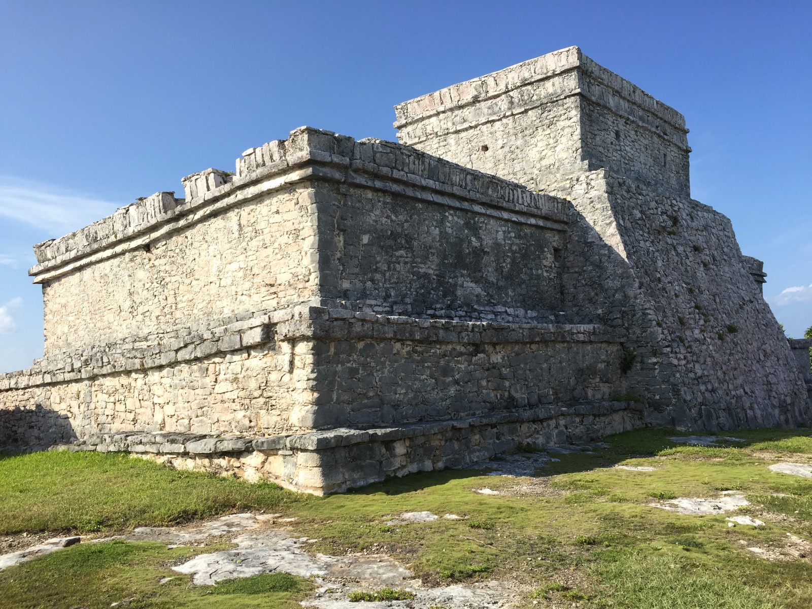 El Castillo, le principal temple du site maya de Tulum